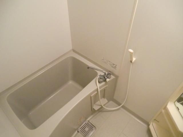 バス・シャワールーム　※別号室参考写真です