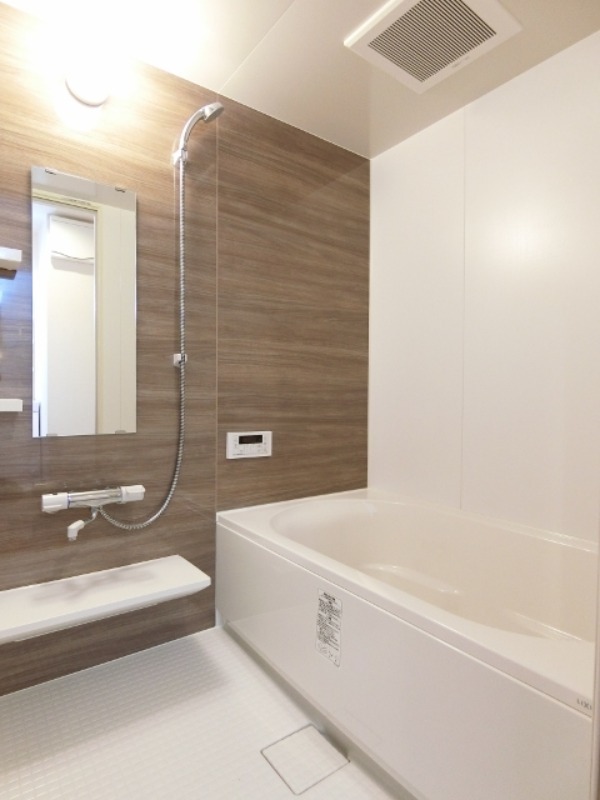 バス・シャワールーム　図面と現状に相違がある場合には現状を優先