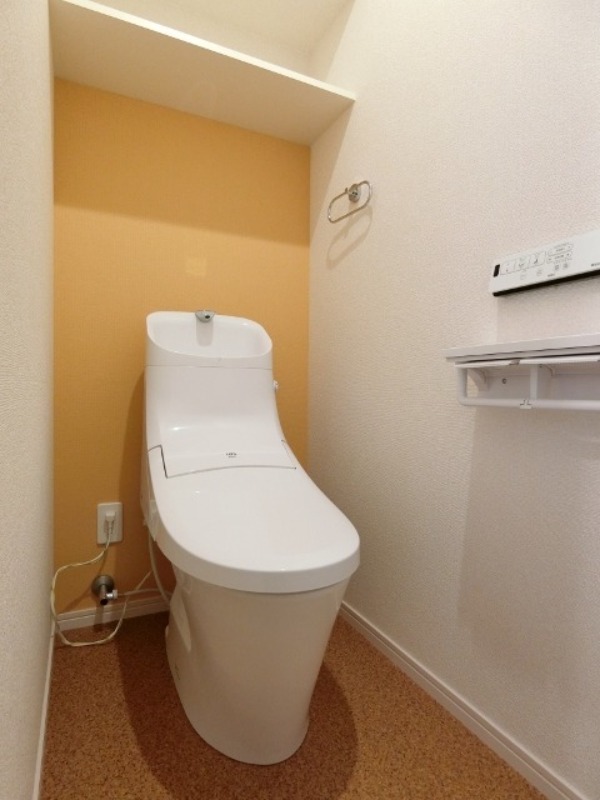 トイレ　図面と現状に相違がある場合には現状を優先