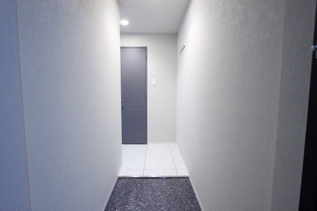 玄関　広々とした玄関です！