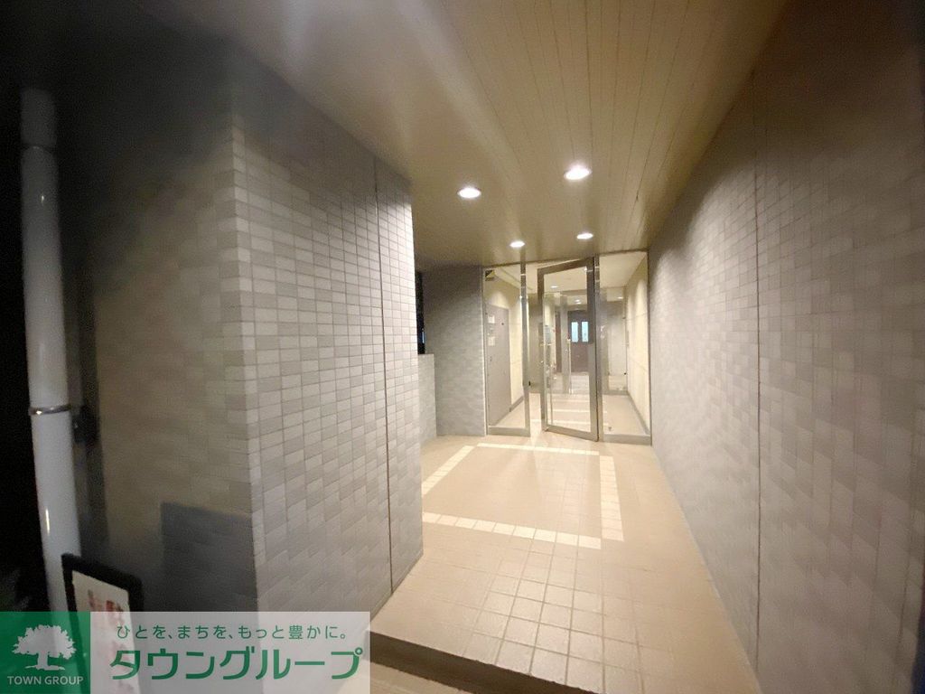 エントランス　お問合せは(株)タウンハウジングレジデンス事業部までお問合…