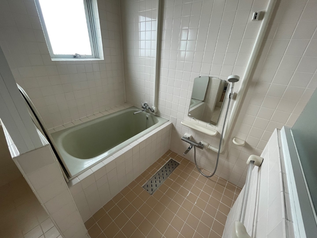 バス・シャワールーム　2023.06撮影