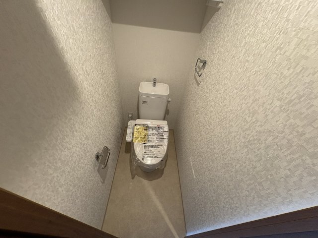 トイレ　トイレもきれいです