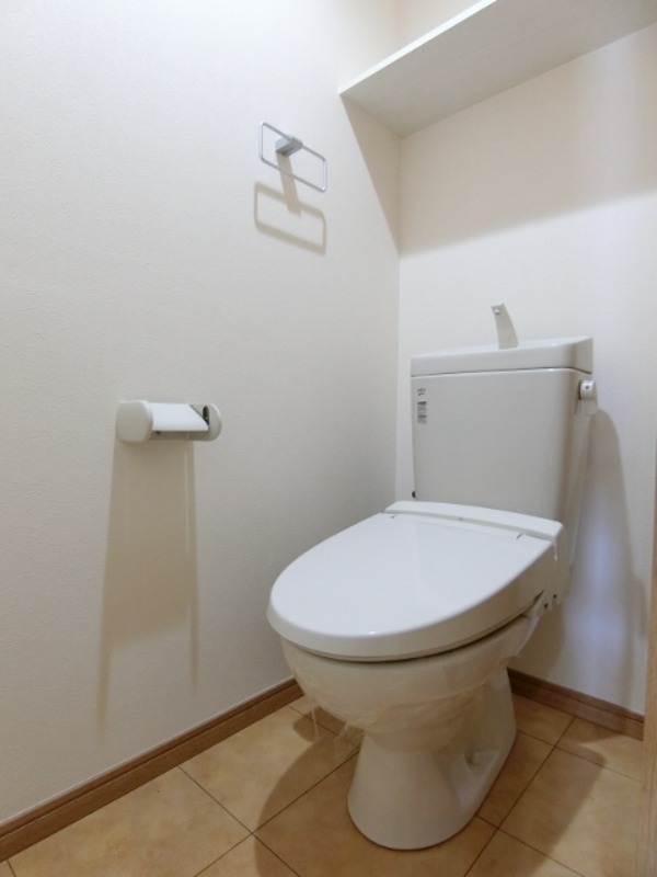 トイレ　図面と現状に相違がある場合には現状を優先