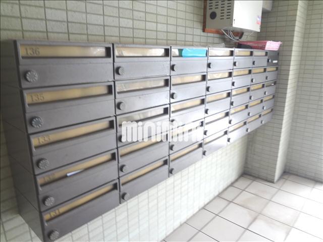 ロビー　共用ポスト