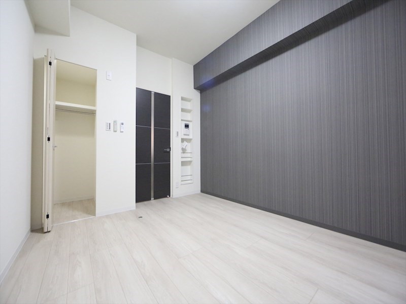 居室・リビング　洋室7.3帖　ウォークインクローゼット付（収納充実してます）