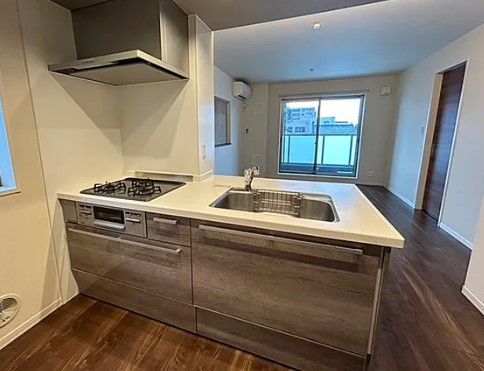 キッチン　同物件別号室