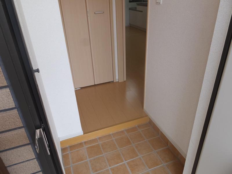 イースト・ブルーの玄関写真