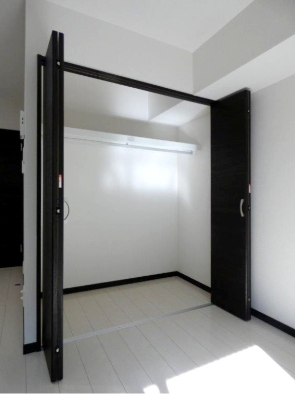 収納　図面と現状に相違がある場合には現状を優先