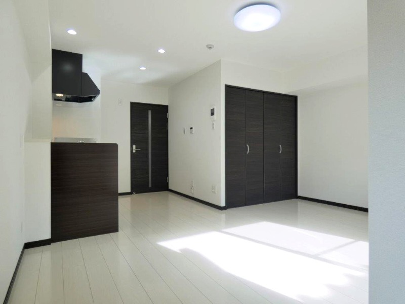 居室・リビング　図面と現状に相違がある場合には現状を優先