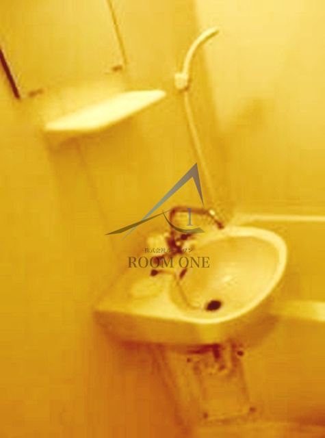 洗面設備　洗面台です。