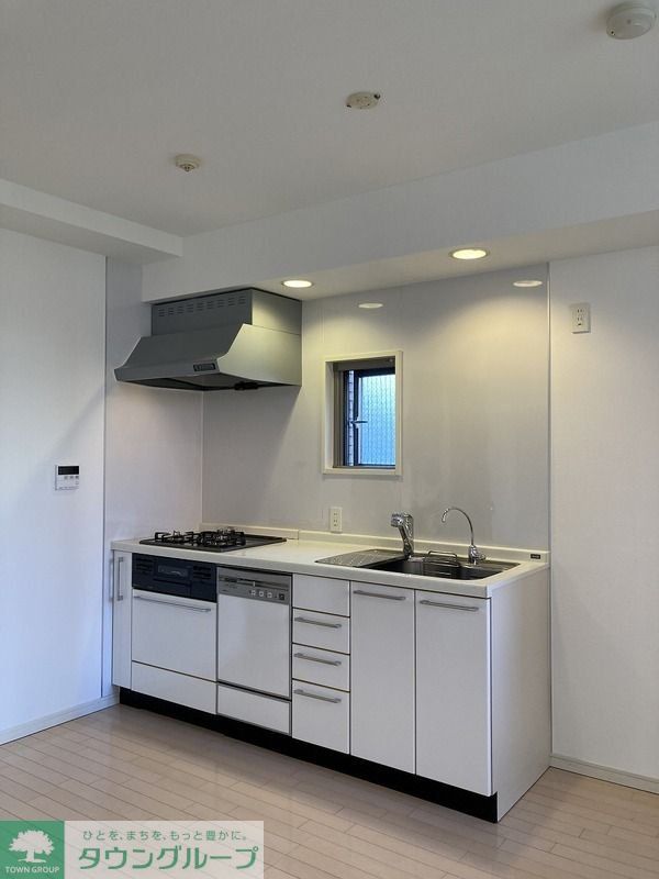 キッチン　お問い合わせはタウンハウジング阿佐ヶ谷店まで