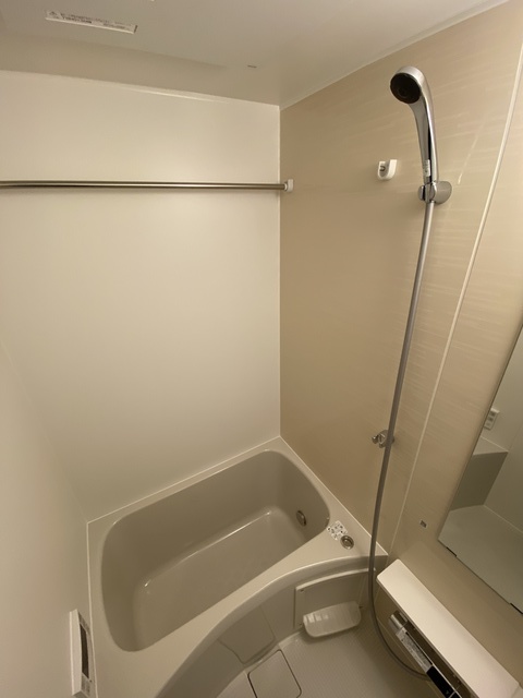 バス・シャワールーム　一日の疲れを癒してくれる大事な場所。