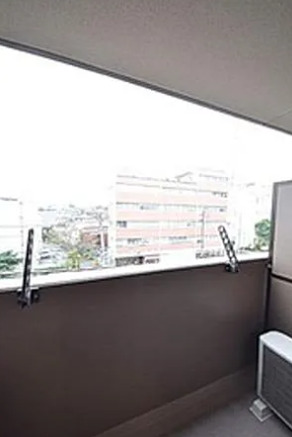 バルコニー　別部屋の写真を使用しております。