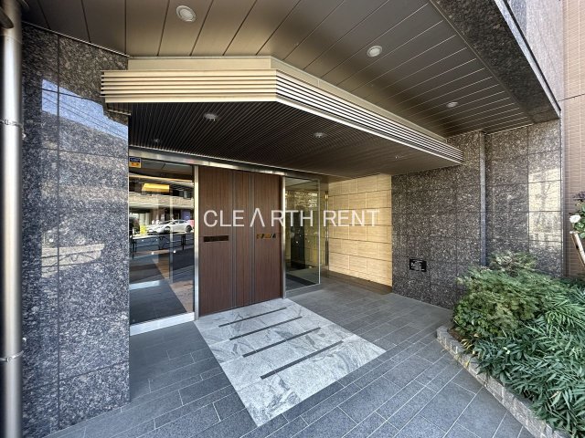 エントランス　23区のほぼ中心に位置する圧倒的な立地！