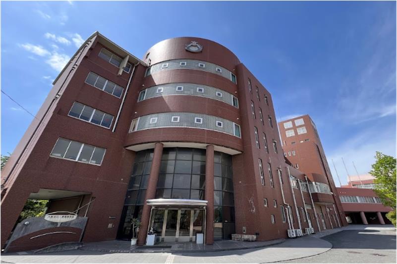 高校・高専　大阪府立八尾高校（高校・高専）まで3969m