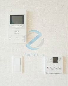 セキュリティ　モニター付きインターホン