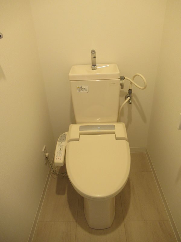 トイレ　※参考写真