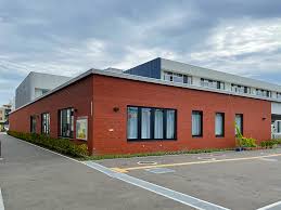 小学校　札幌市立二十四軒小学校（小学校）まで715m