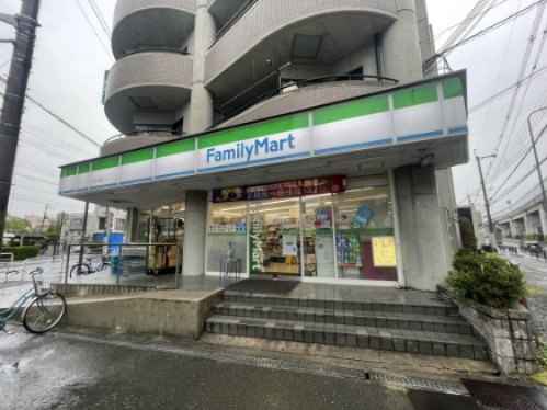 コンビニ　ファミリーマート守口大庭店（コンビニ）まで760m