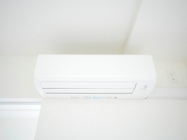 その他設備　夏に快適なエアコン付きです♪