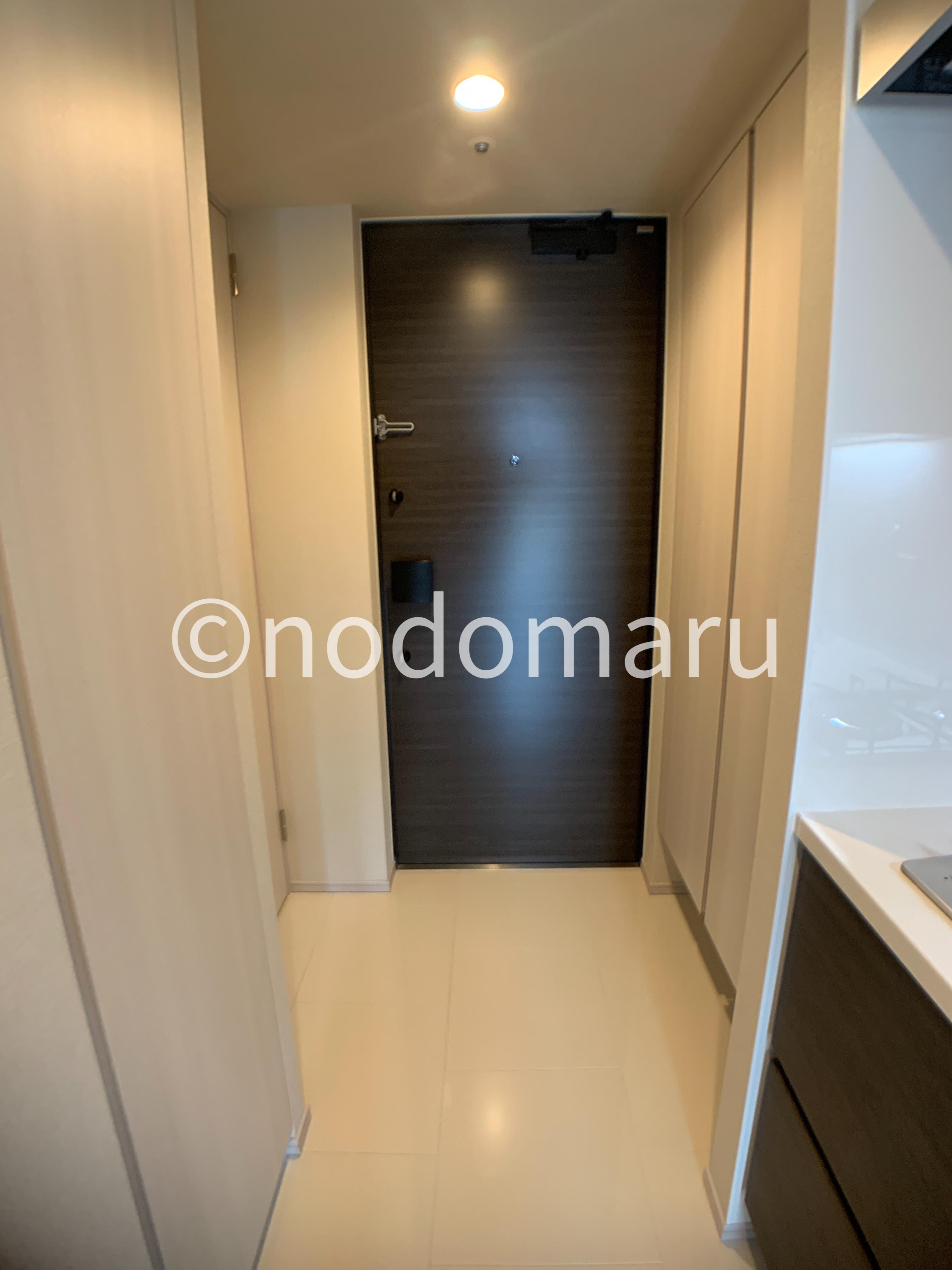 玄関　※写真は別部屋となります