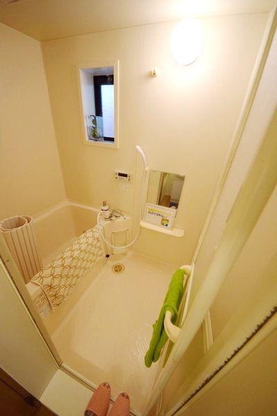 バス・シャワールーム　～バスルームだって清潔感をとても感じるんです～