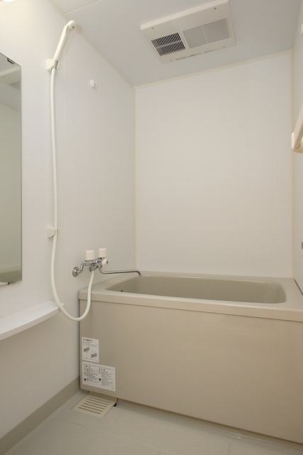 バス・シャワールーム　バスルーム