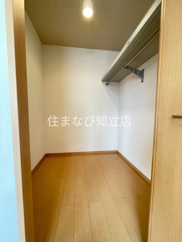 収納　同型タイプ