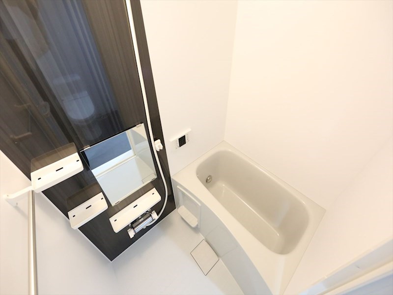 バス・シャワールーム　追い焚き機能付　オートバス機能付バスルーム