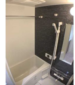 バス・シャワールーム　ゆったり過ごせるお風呂です