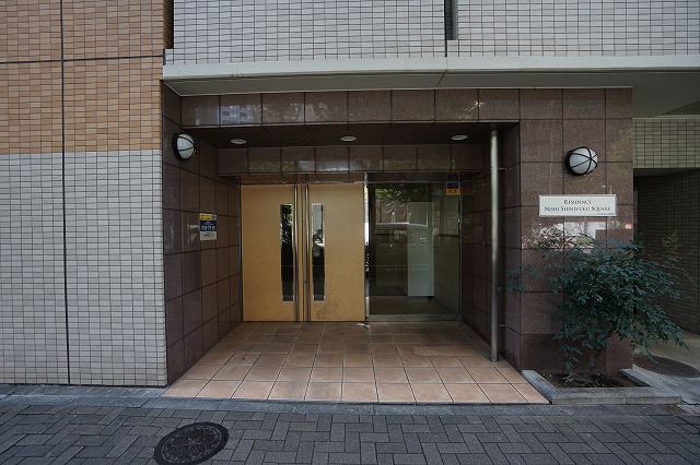 エントランス　エントランス