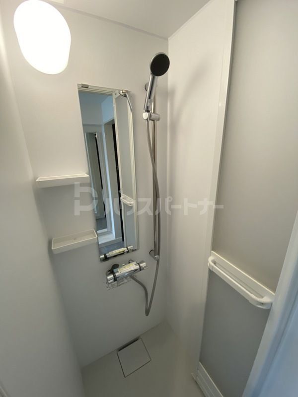 バス・シャワールーム　シャワールーム