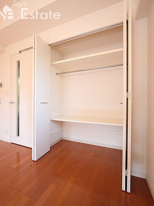 収納　クローゼット