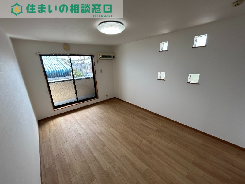 居室・リビング　同型