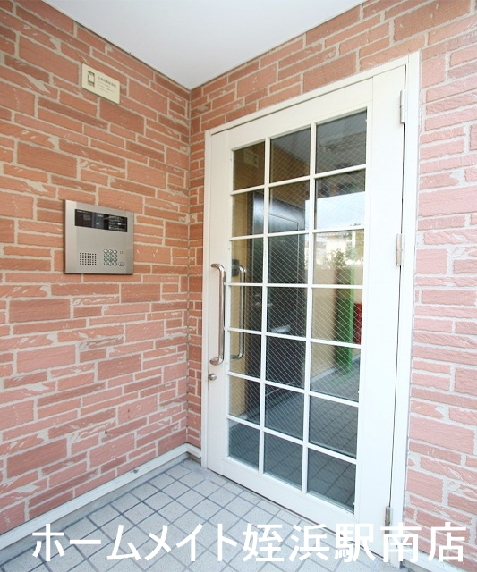 セキュリティ　★オートロックで女性も安心★