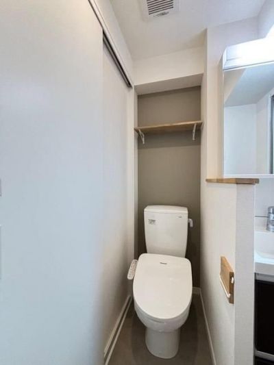 トイレ　※別部屋の参考写真です。