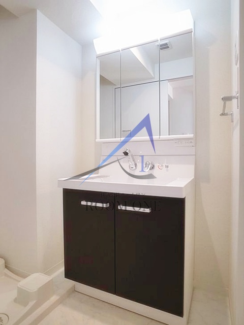 洗面設備　洗面台です。