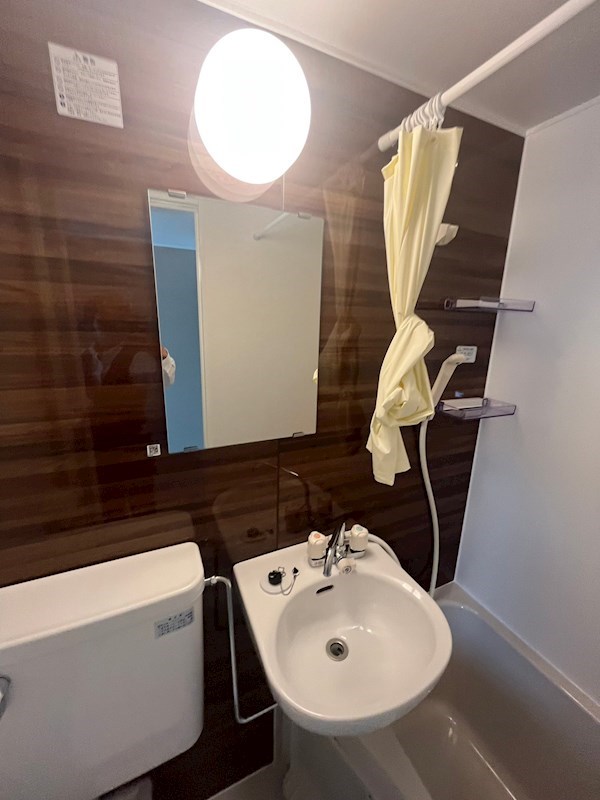 洗面設備　独立洗面台で身支度をすべて済ませてしまいましょう