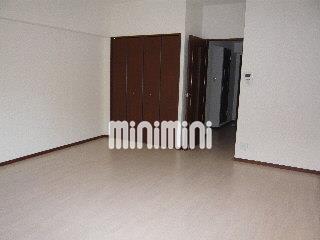 居室・リビング　クローゼットついてます