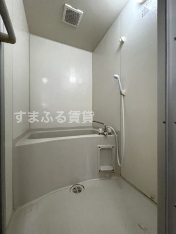 バス・シャワールーム　同仕様　同施工会社　風呂