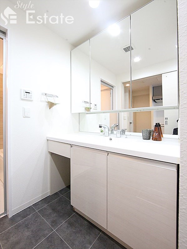 洗面設備　洗面所