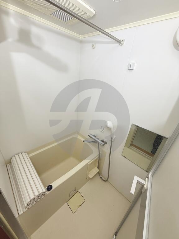 バス・シャワールーム　反転タイプ