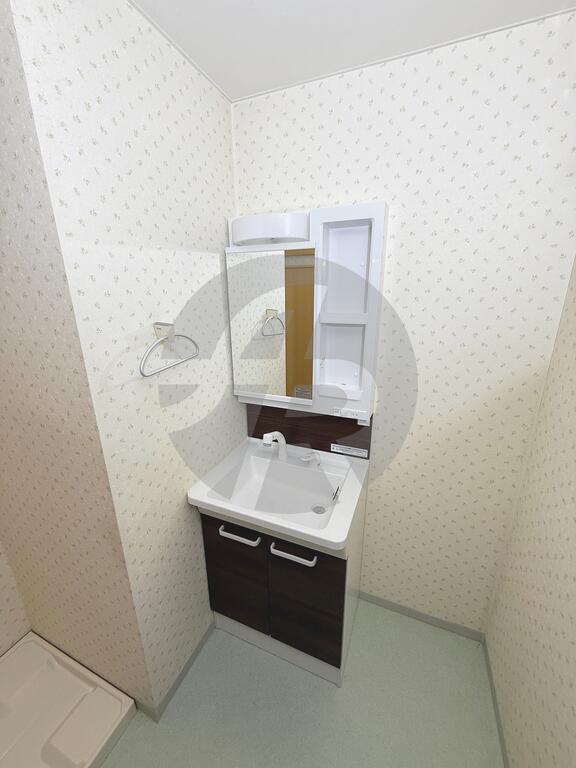 洗面設備　反転タイプ