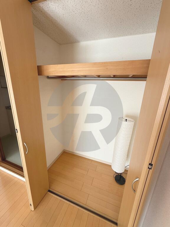 収納　反転タイプ