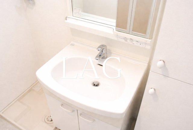 洗面設備　洗面台です。