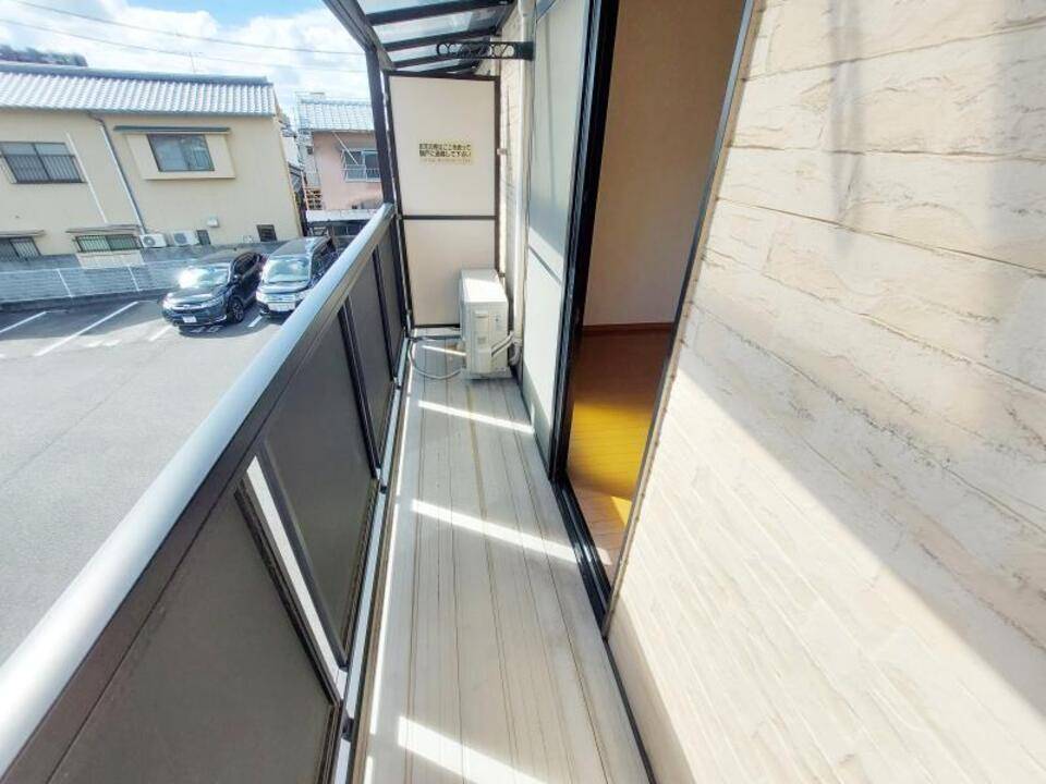 バルコニー　バルコニー