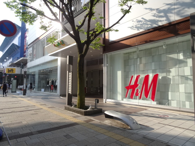 ショッピングセンター　ラブラ２（ショッピングセンター）まで156m