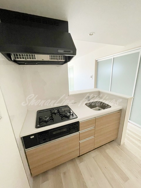 キッチン　ガス3口システムキッチン♪