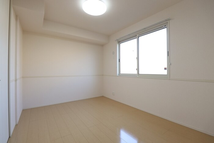 トイレ　温水洗浄暖房便座